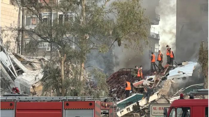 مصرع دبلوماسيين ايرانيين في قصف اسرائيلي على القنصلية الايرانية