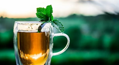 الشاي بالنعناع