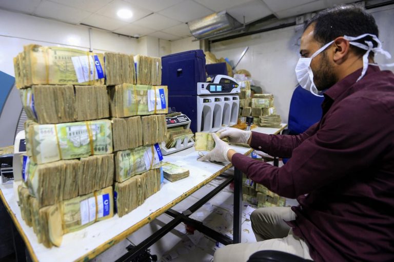 تريليون و400 مليار ريال هي قيمة الموارد الضريبية للمليشيات خلال