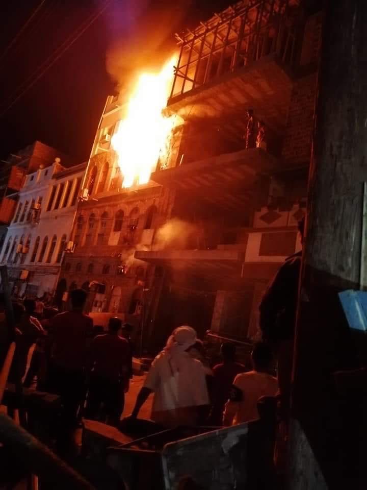 حريق منزل في عدن