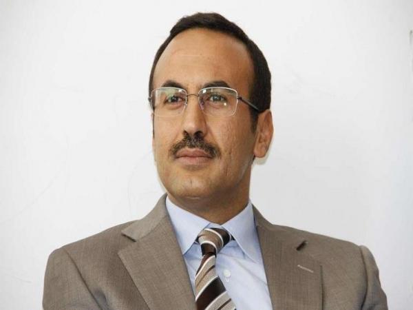 نجل الرئيس صالح يدعو لإطلاق سراح الأسرى
