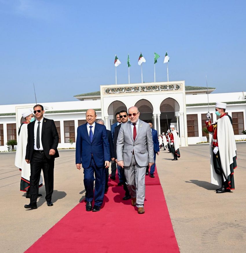 الرئيس العليمي يغادر الجزائر
