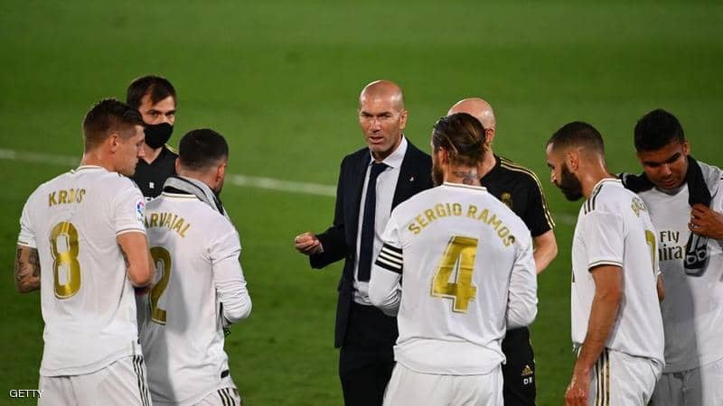 ريال مدريد يحرم لاعبيه من المكافات بسبب كورونا