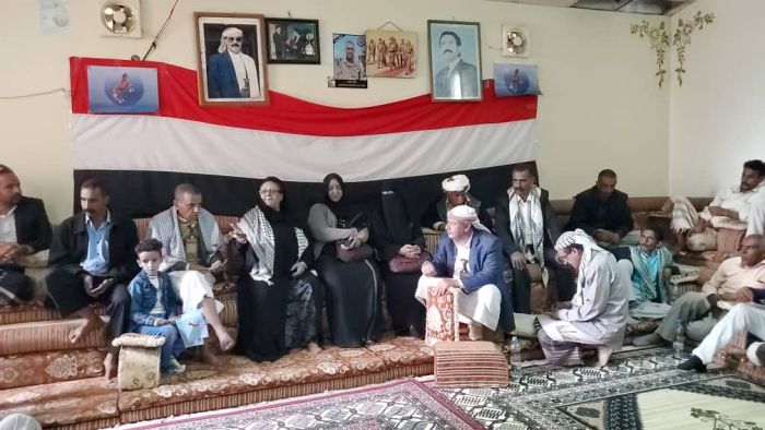 فائقة السيد تعقد لقاء تنظيمي لقيادات المؤتمر الشعبي العام في مدي