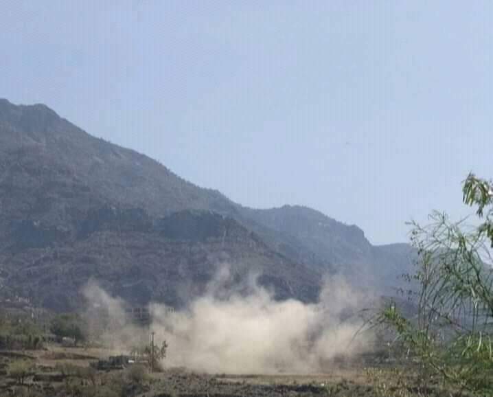 مواجهات عنيفة في جبهات الكدحة والطوير غرب تعز