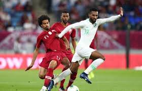 السعودية تفوز على قطر بهدف وتبلغ نهائي خليجي 24