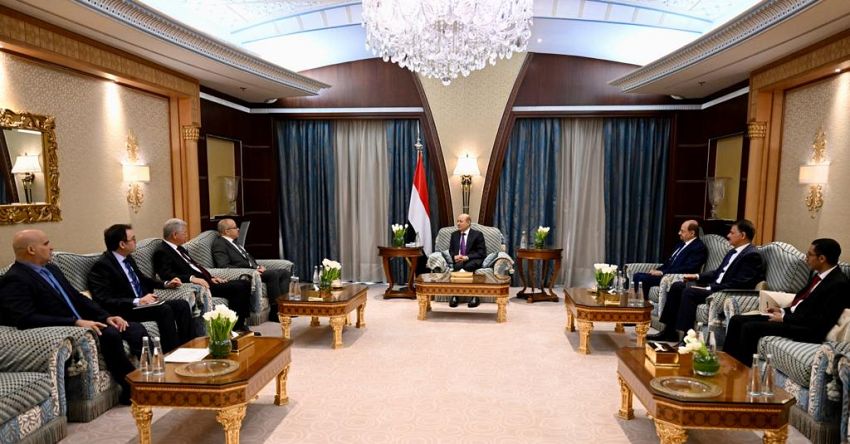 الرئيس العليمي يتسلم رسالة هامة من نظيره الجزائري