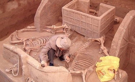 آثار