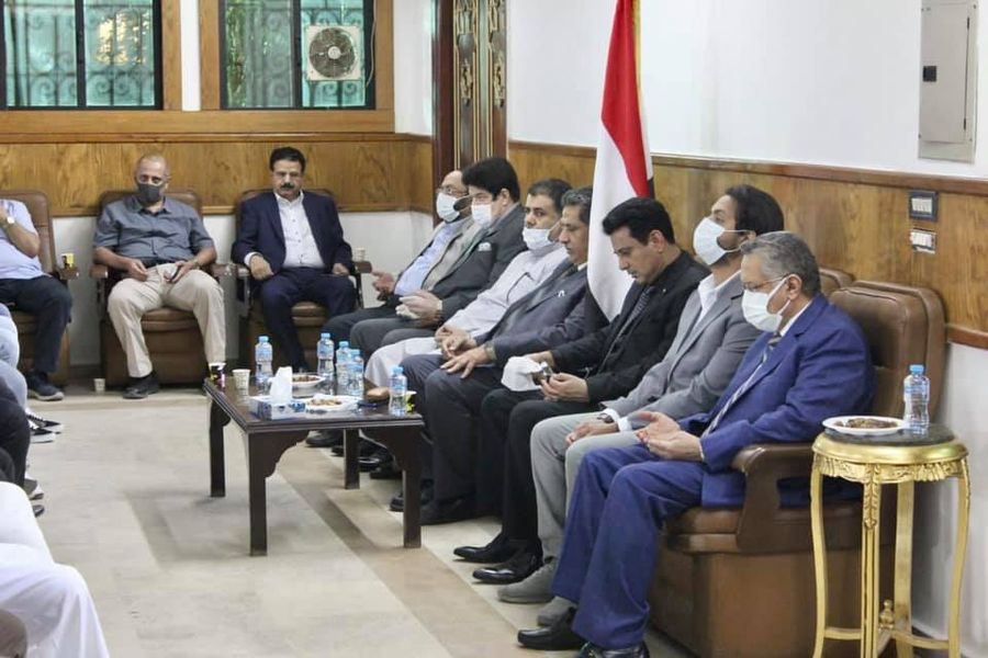 رئيس مجلس الشورى يقدم واجب العزاء في وفاة المناضل صالح النخعي