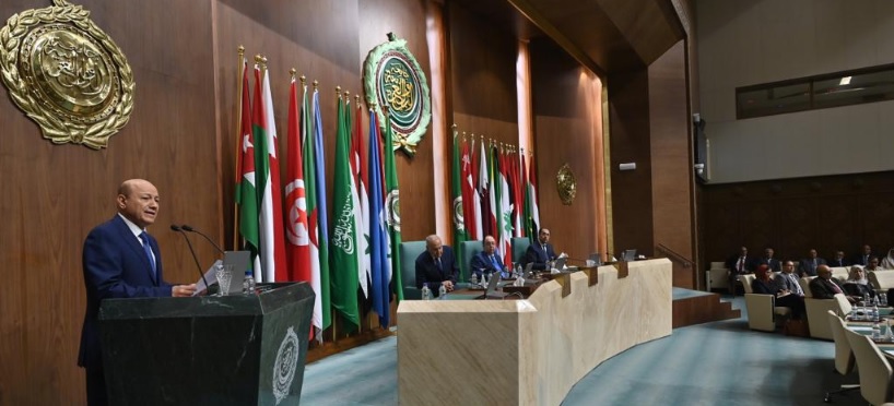 الرئيس-العليمي-خلال-مشاركته-في-جلسة-لمجلس-جامعة-الدول-العربية-سب