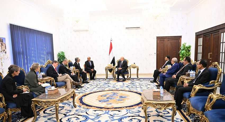 الرئيس العليمي يستقبل في عدن سفراء الاتحاد الأوروبي