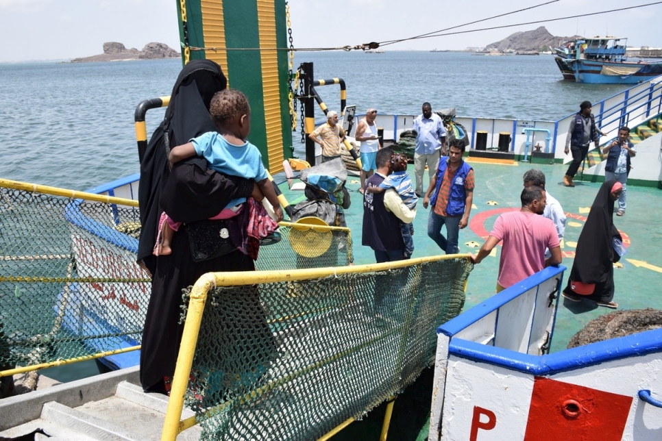 اللاجئين الصوماليين يغادرون اليمن