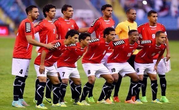 المنتخب اليمني الاول لكرة القدم يستعد لمواجهة السعودية واوزباك