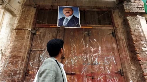 صحفي.لم يتهمنا صالح ونظامه بالخيانة رغم معارضتنا له كما يفعل الا