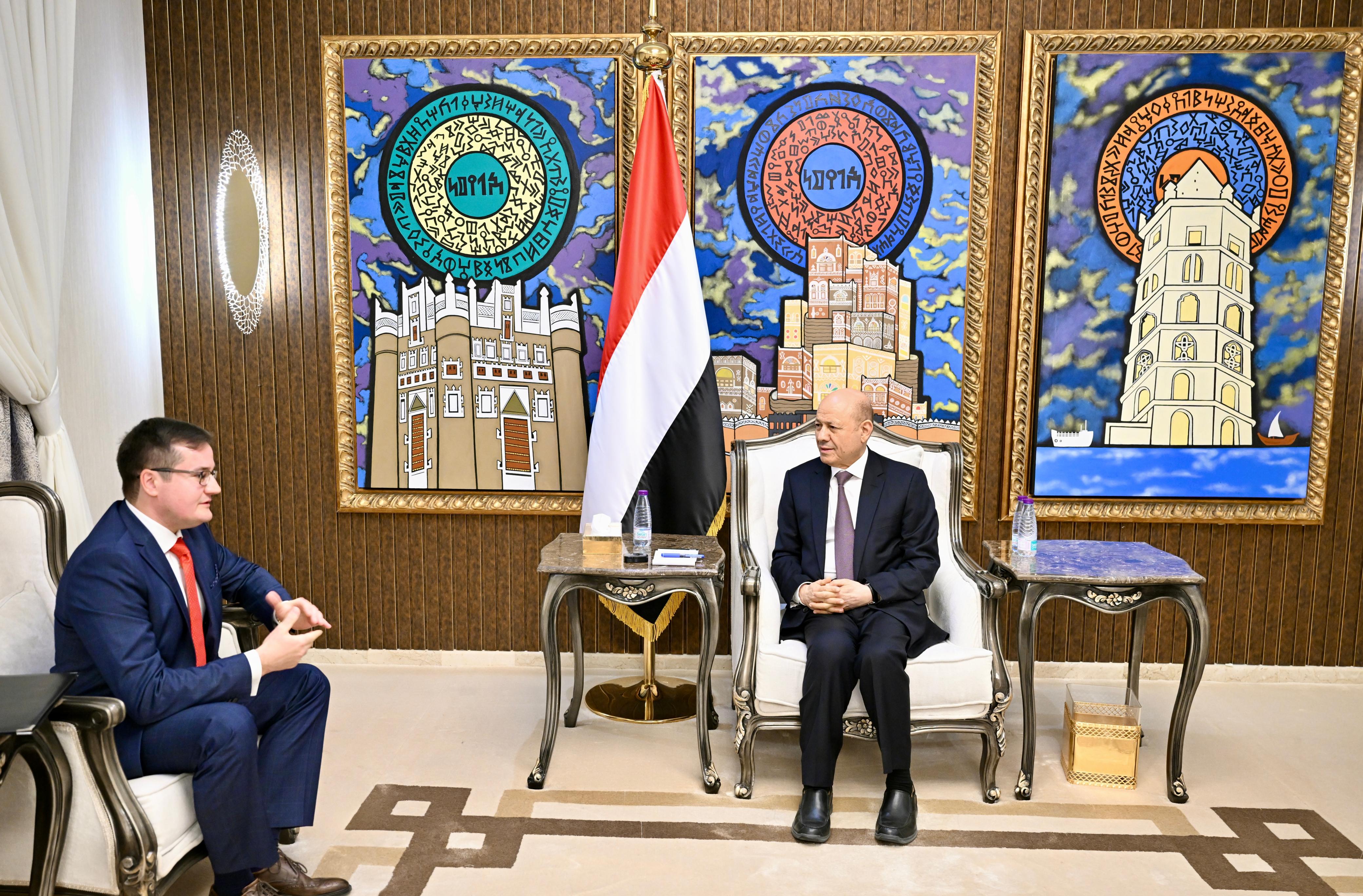 اليمن وروسيا: محادثات لتعزيز الشراكة الاستراتيجية واستعدادات لزيارة رئاسية تاريخية إلى موسكو