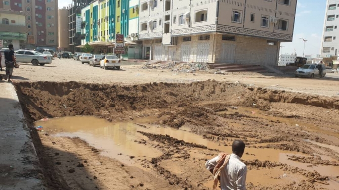 نهب شارع عام عدن