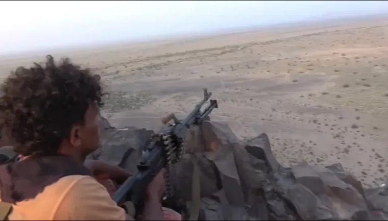 الحوثيون يفرون من جنوب غرب الحديدة