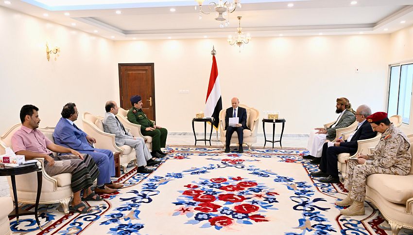 الرئيس العليمي يراس اجتماعا للجنة تقصي الحقائق حول جريمة المليشي