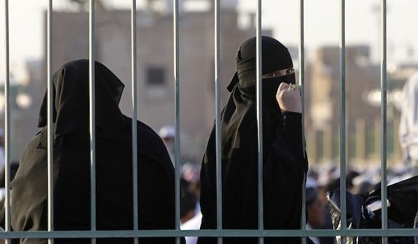 نساء اليمن يتعرضن لابشع تنيكيل وتعذيب على يد ميليشيا الحوثي