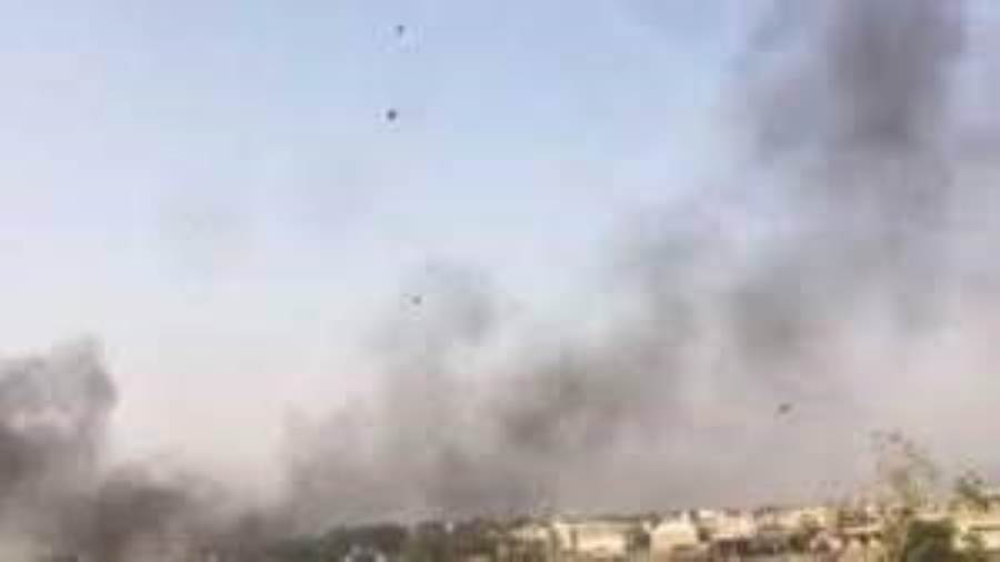 قصف حوثي على إحياء سكنية في حيس جنوب الحديدة