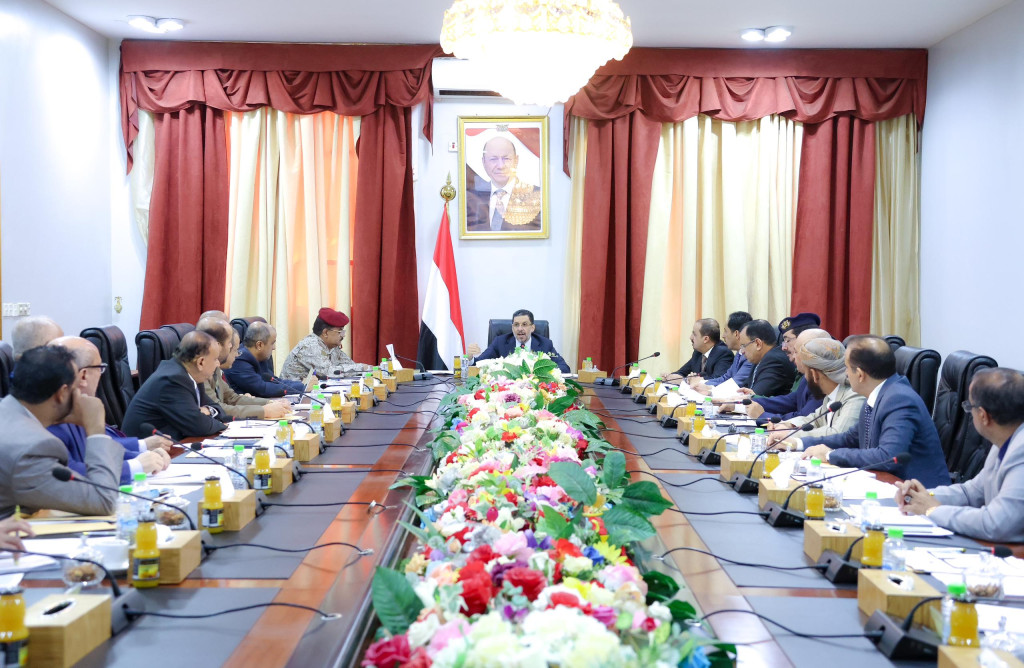 بن مبارك يراس اجتماع لمجلس الوزراء لمناقشة الاختلالات في المنافذ