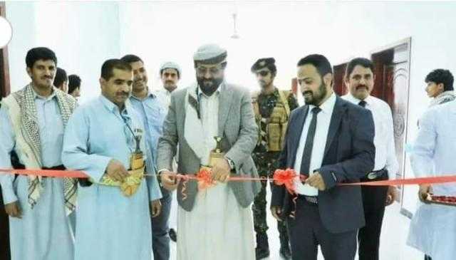 اللواء العرادة يفتتح مختبر ( PCR ) بمارب