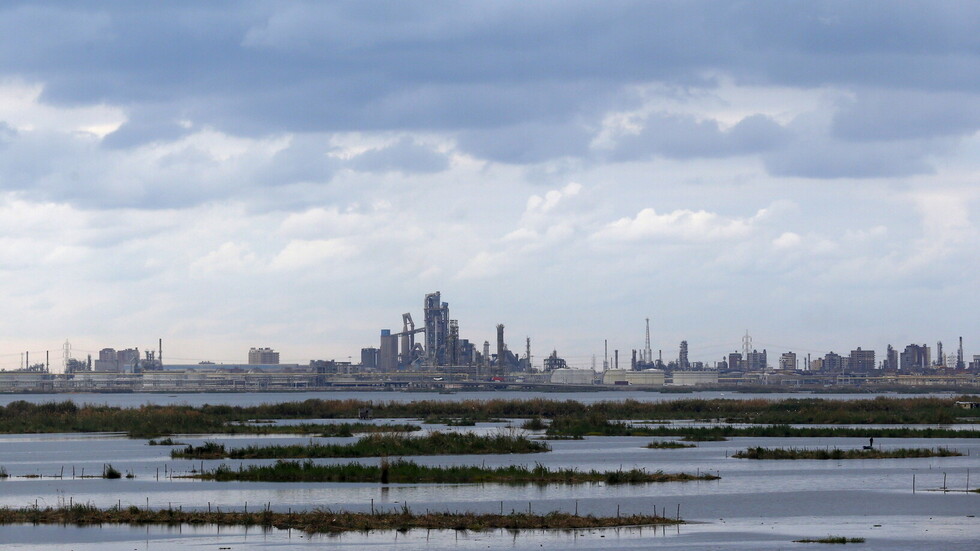 مصنع في مصر