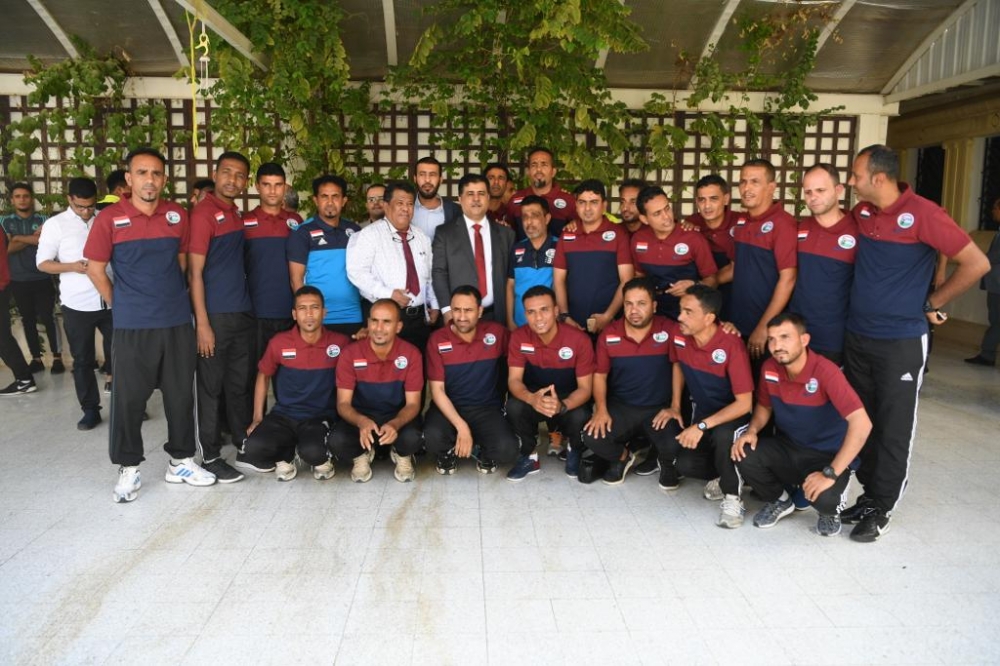 اتحاد كرة القدم يكرة لاعبي المنتخب