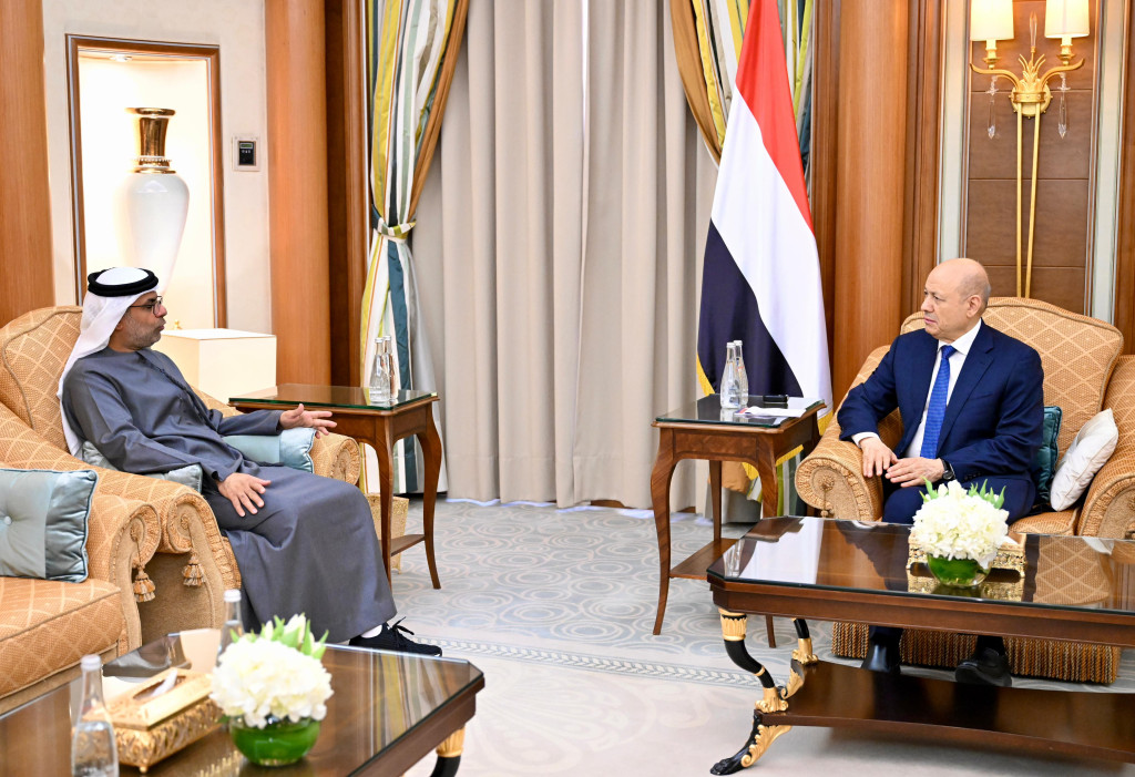 الرئيس العليمي يحدد شروط مهمة لإطلاق عملية سياسية شاملة في اليمن