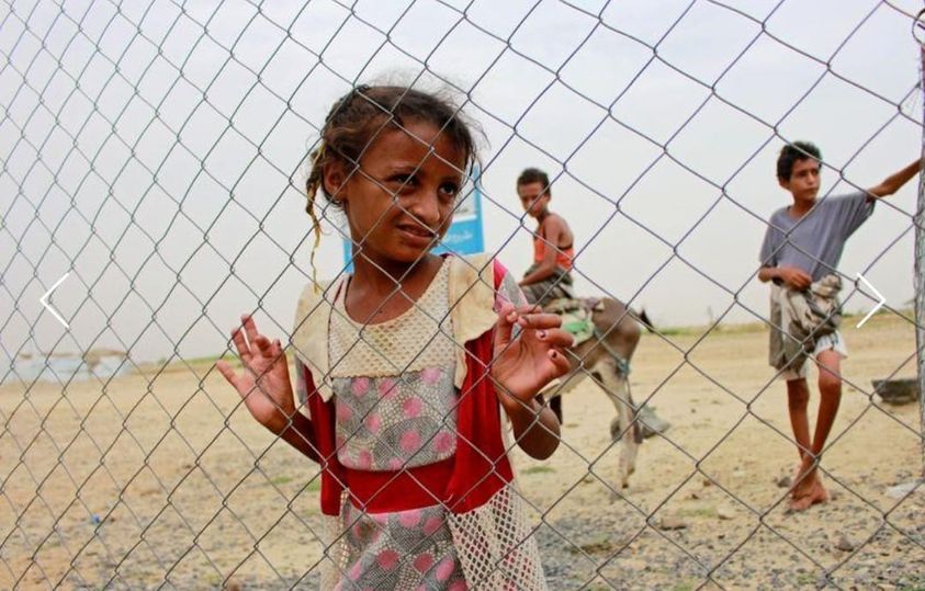 النازحون يعانون من شحّ المساعدات وغلق المنشآت الصحية