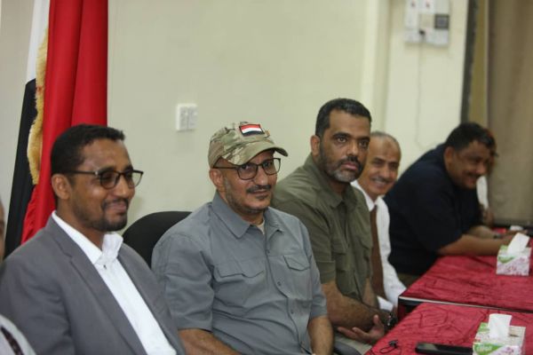 طارق صالح يتوعد الحوثيين من الخوخة