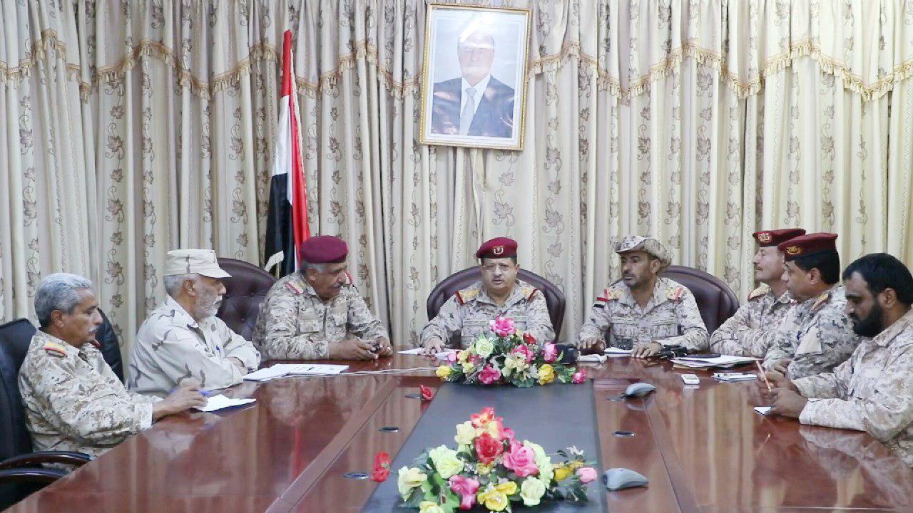 اجتماع هام لوزارة الدفاع اليمنية
