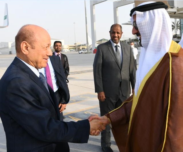 الرئيس العليمي يصل الى الامارات في زيارة رسمية