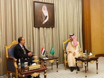 وزير الاعلام يبحث مع وزير السياحة السعودي آفاق تأهيل ودعم القطاع