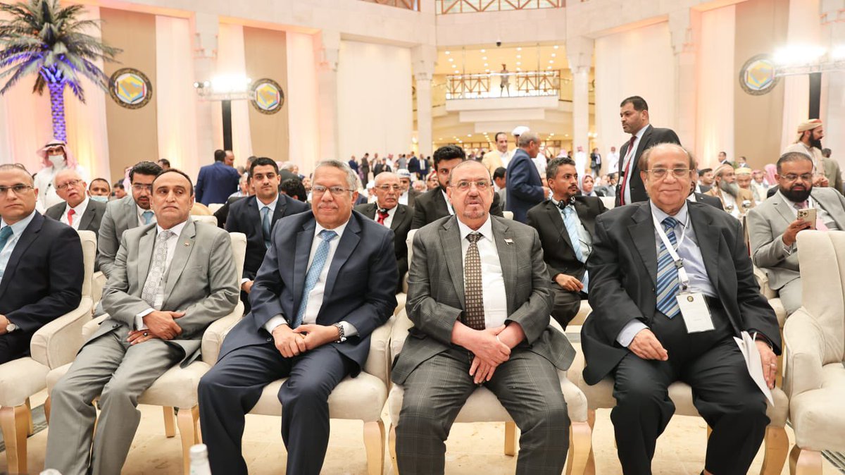 بن دغر والبركاني في مشاورات الرياض