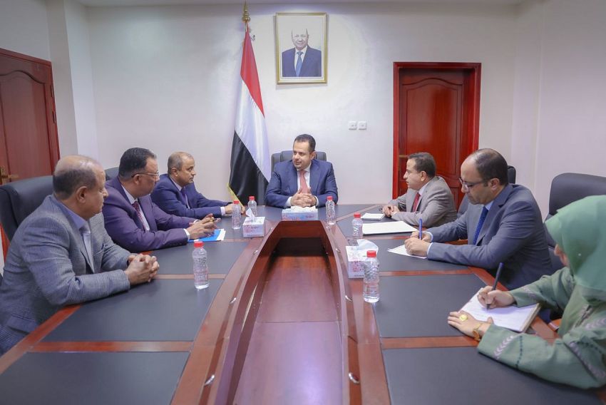 رئيس الوزراء يشدد على أهمية استكمال الإصلاحات الضريبية والجمركية